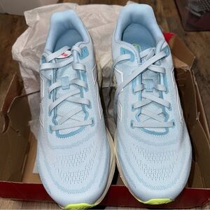 NEW new balance sneakers